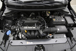 Srednja bencinska izbira, 1,4-litrski štirivaljnik, razvije 74 kW (101 KM) moči.