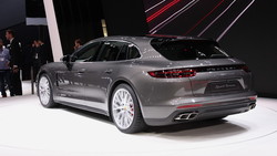 Porsche panamera sport turismo