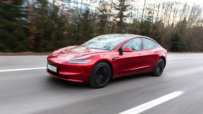 Logična izbira: TEST IN OCENA: Tesla model 3 long range