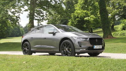 Jaguar i-pace v boljših časih, ko je pripeljal tudi na naše ceste