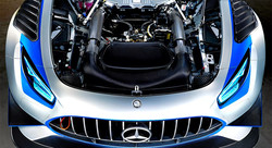 Mercedes-AMG V8: Mercedes za zmogljive AMG modele razvija nov V8 motor