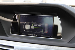 Mercedes-benz E 300 bluetec hybrid: Hibrid po meri voznika