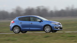 Renault megane TCe 130 energy GT line: Z novimi aduti ostaja v igri