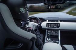 Land rover range rover sport SVR: Najhitrejši SUV je tu!