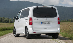 AF251-253_Opel_zafira_life_M_2.0_dizel_