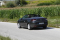 Kot večina tovrstnih vozil je tudi novi megane CC videti neprimerno bolje s spuščeno streho.