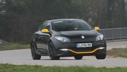 Renault megane RS 2.0T 265 red bull RB7: Ta megane ti da krila!