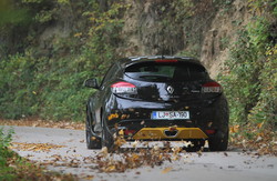 Renault megane RS 2.0T 265 red bull RB7: Ta megane ti da krila!