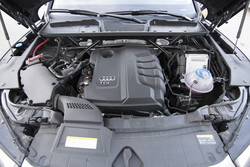 Vstopni dvolitrski turbodizel s 120 kW (163 KM) ob zahtevnejšem vozniku ni več prav zgledno varčen.